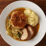 Schweinefilet unter der Speckkruste